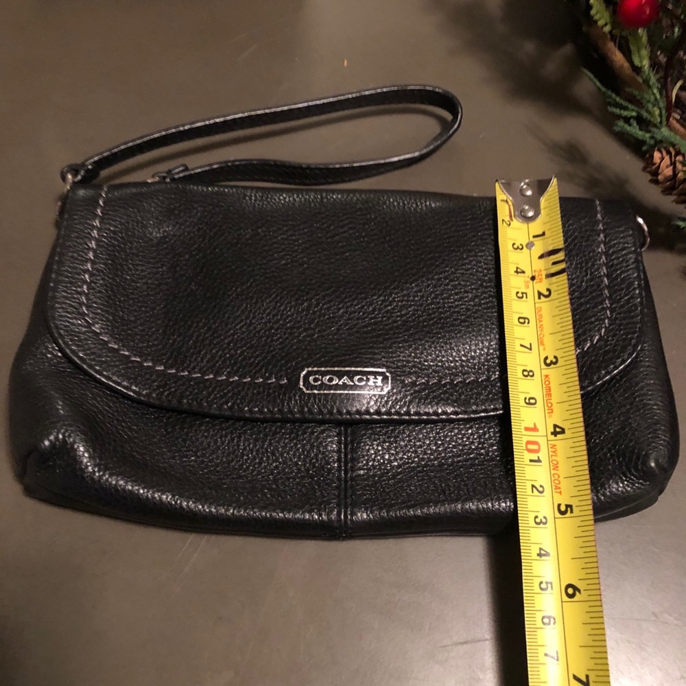 Coach wristlet- authentic
